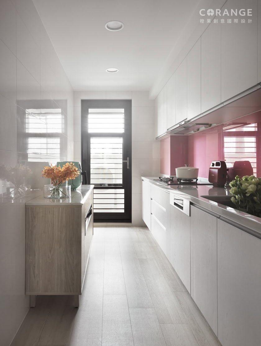 一字型廚房設計案例：石語花落